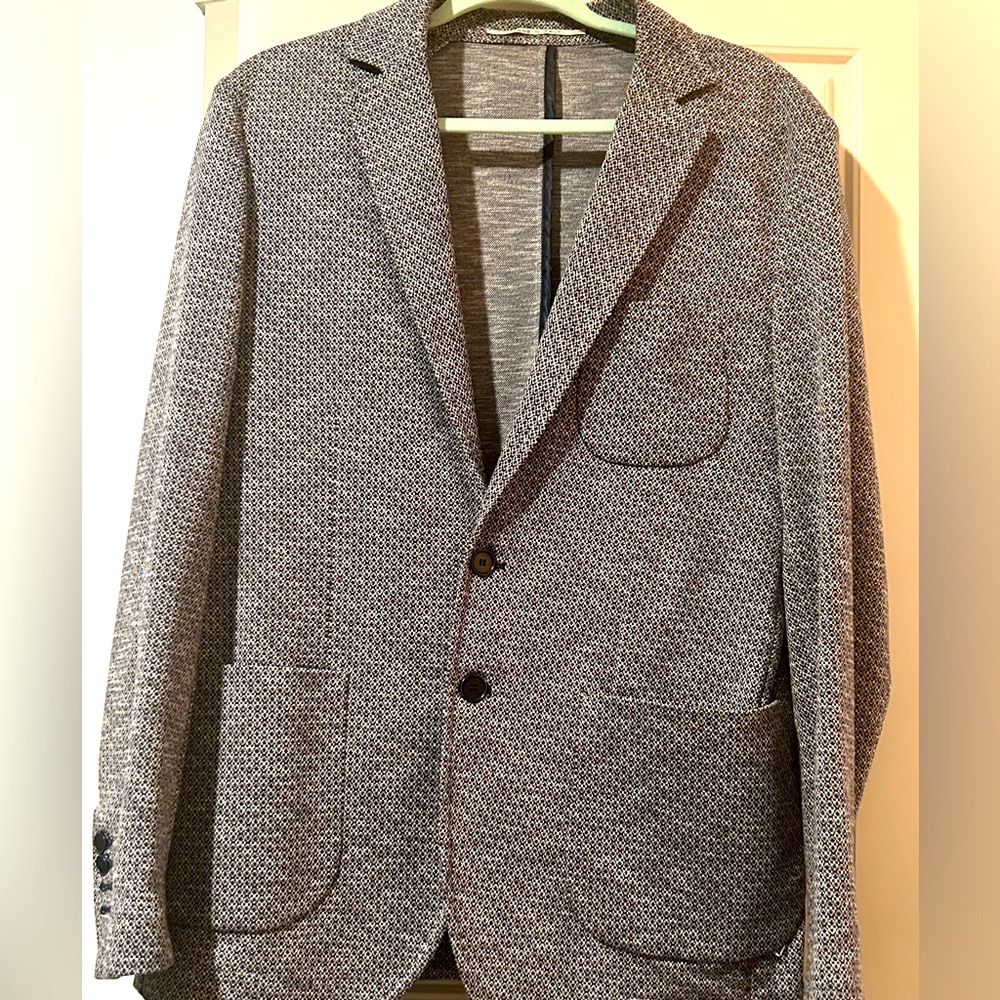 Exhibit by La Sartoria men’s blazer!